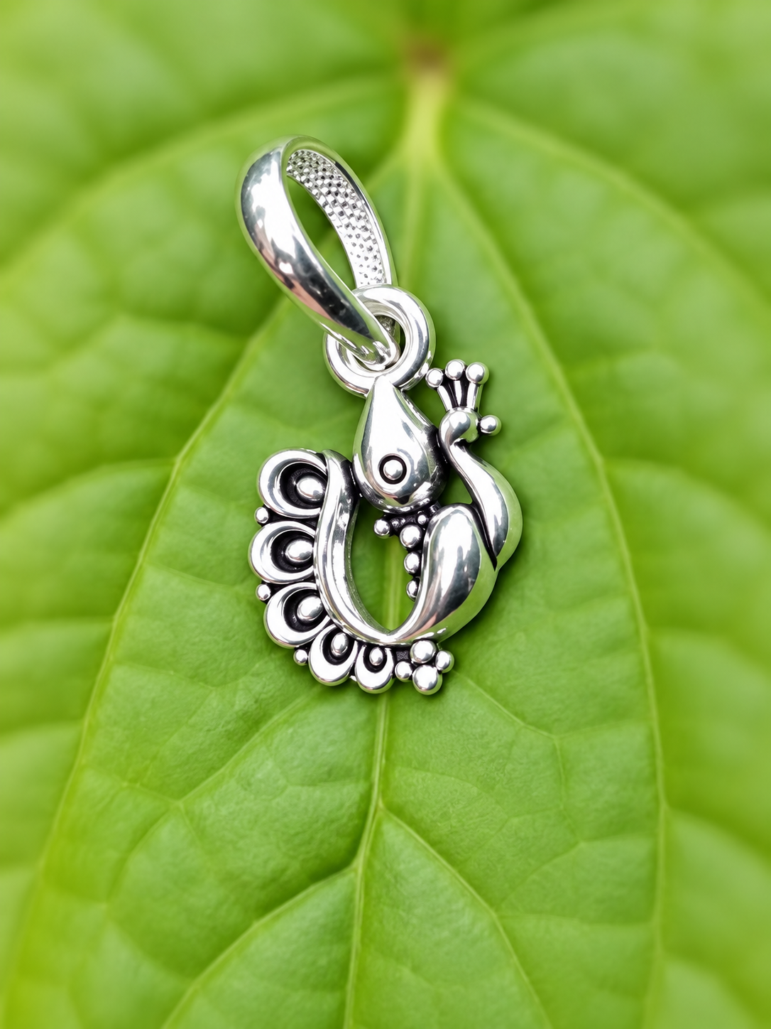 Vel&Peacock Silver (925) Dollar