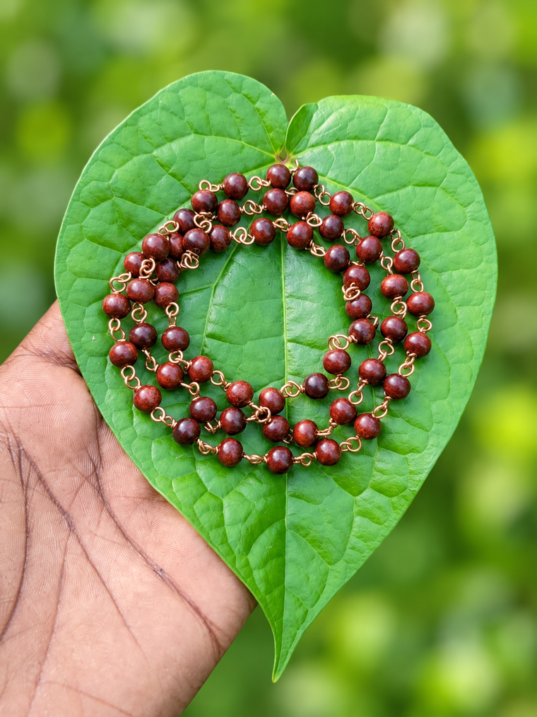 Red Sandal Wood Copper Wire Mala 6mm