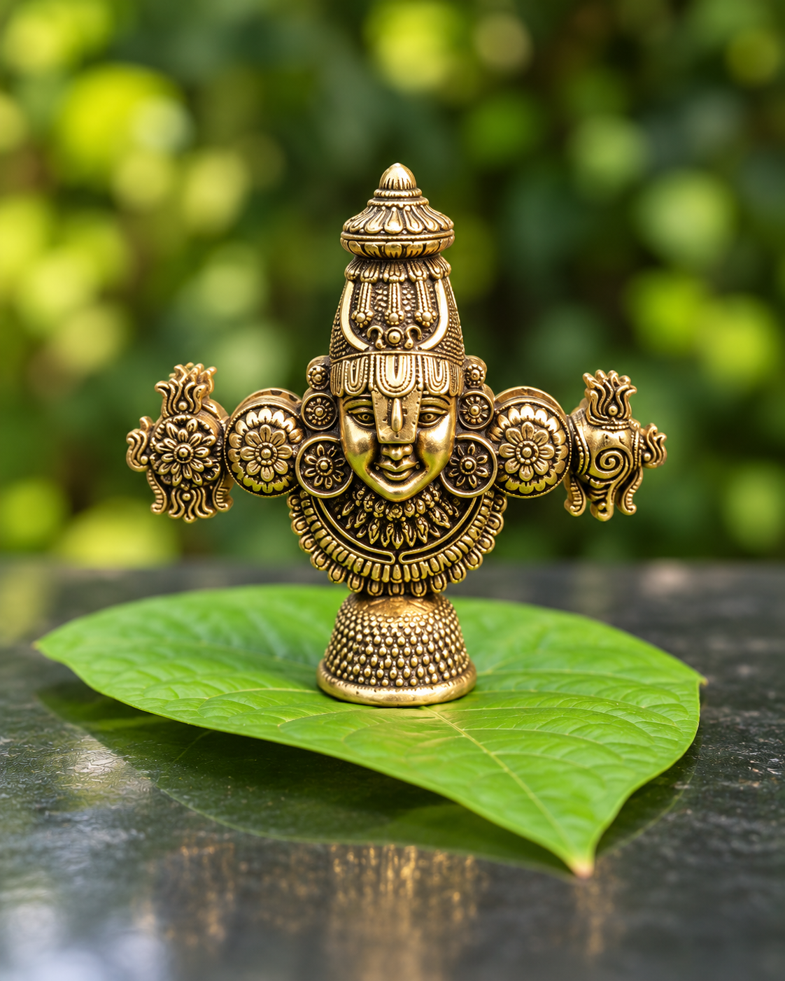 Venkateswara Trupathi Balaji Idol Gold Finish For Home