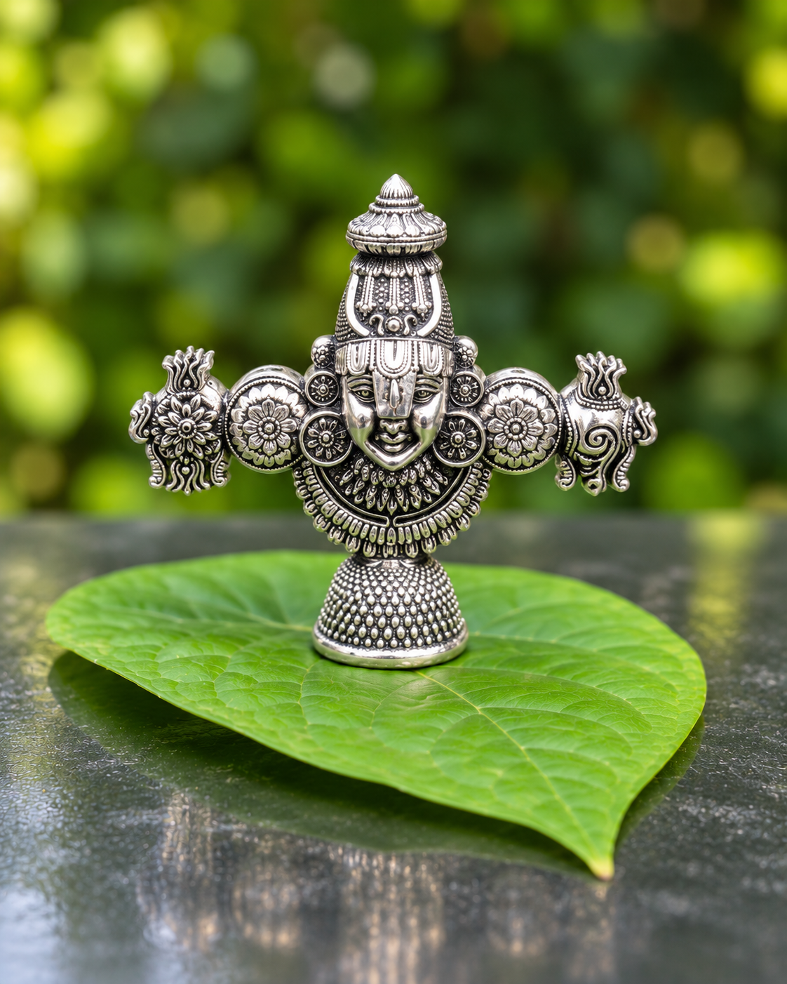 Venkateswara Trupathi Balaji Idol Silver Finish For Home