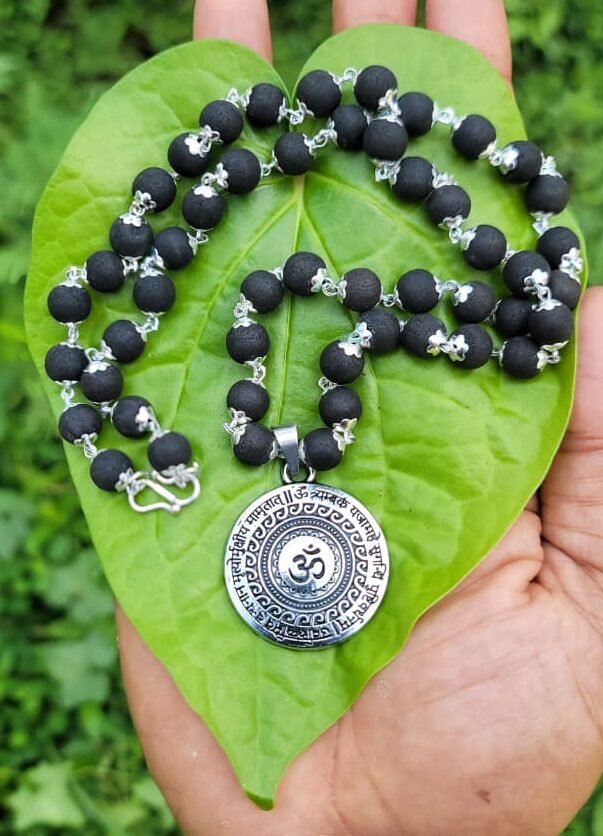Karungali German Silver Mala With Om Dollar – 8 MM