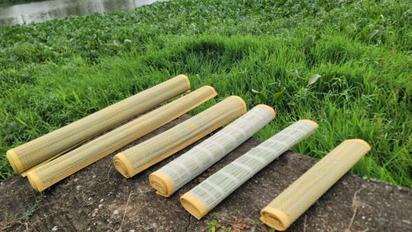 DARBHA GRASS STUDY AND MEDITATION MAT - 1.5ft X 1.5ft - Image 2
