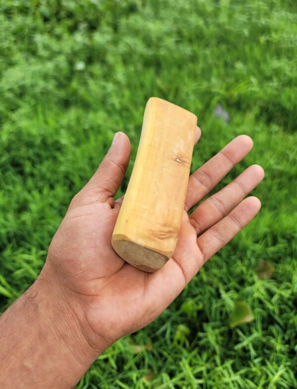 Pure original sandalwood piece