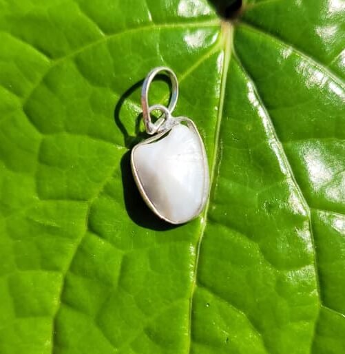 Mach Mani Gem Pendant