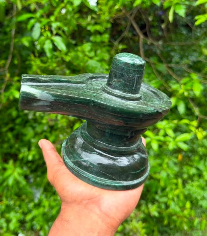 Green Stone (Emerald Shiva Lingam)1.2 kg